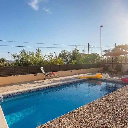 Apartments With A Swimming Pool Kastel Sucurac, Kastela - 21394 Экстерьер фото